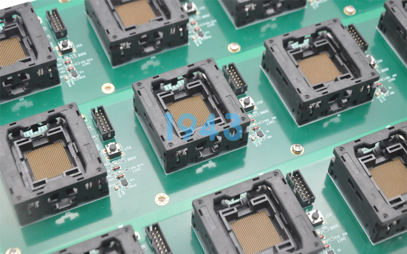 半導體老化測試板